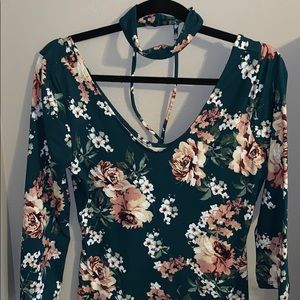 Suede body con choker next dress